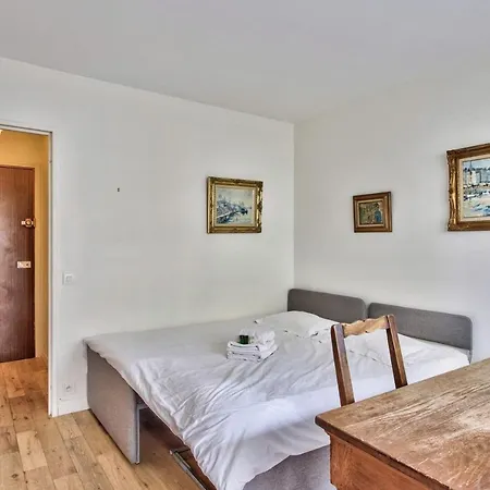 Studio W Balcony Near Eiffel Tower In - Welkeys *
